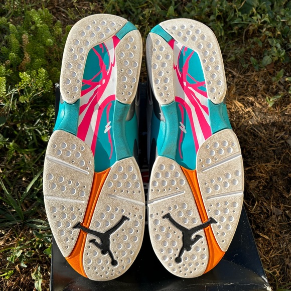Jordan 8 Retro - Picture 6 of 10
